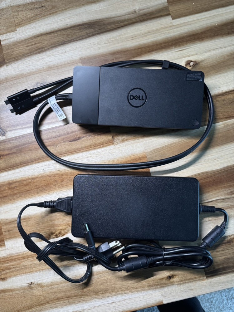 Dell Performance Dock WD19DC Docking Station with 240W Power Adapter