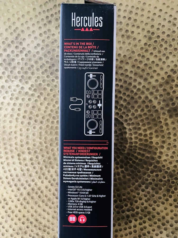 Hurcules DJ Controller Starlight W/ Serato