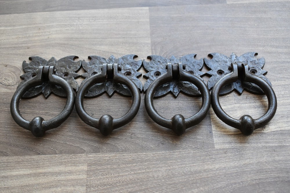 vintage Cast Iron knocker chest door ring Pull drop handle knobs 4 pic