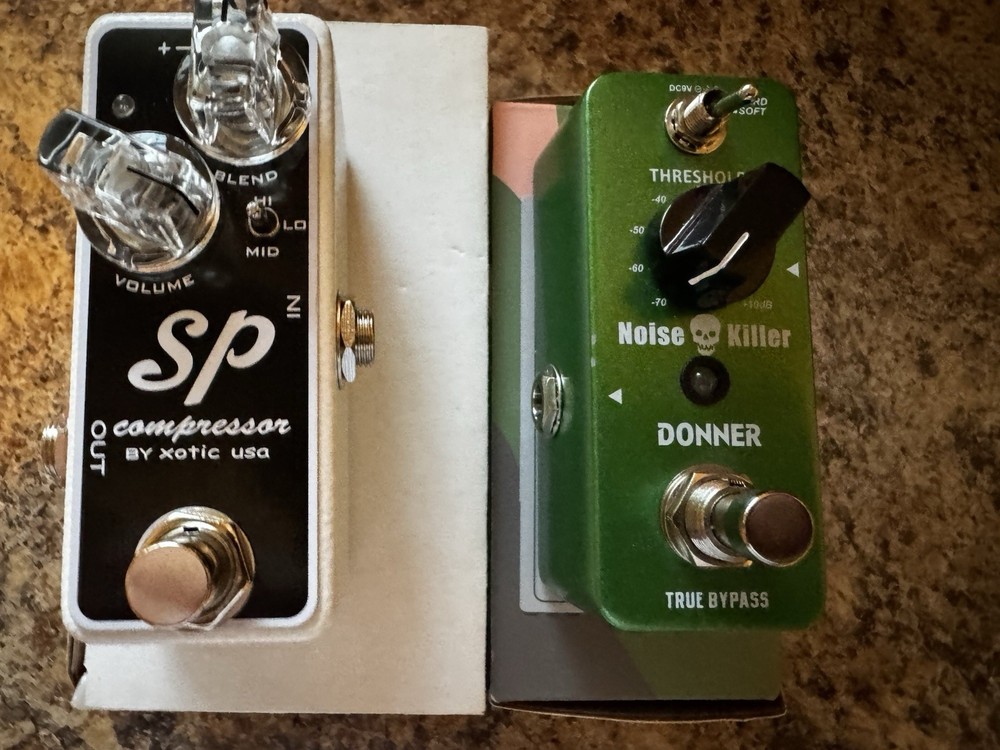 Xotic SP Compressor and Donner Noise Gate With Boxes