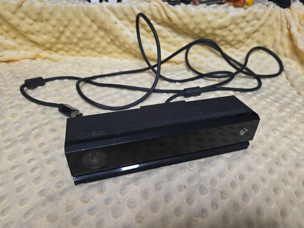 Microsoft Xbox One Kinect Camera Motion Sensor Bar Model 1520 Works Tested