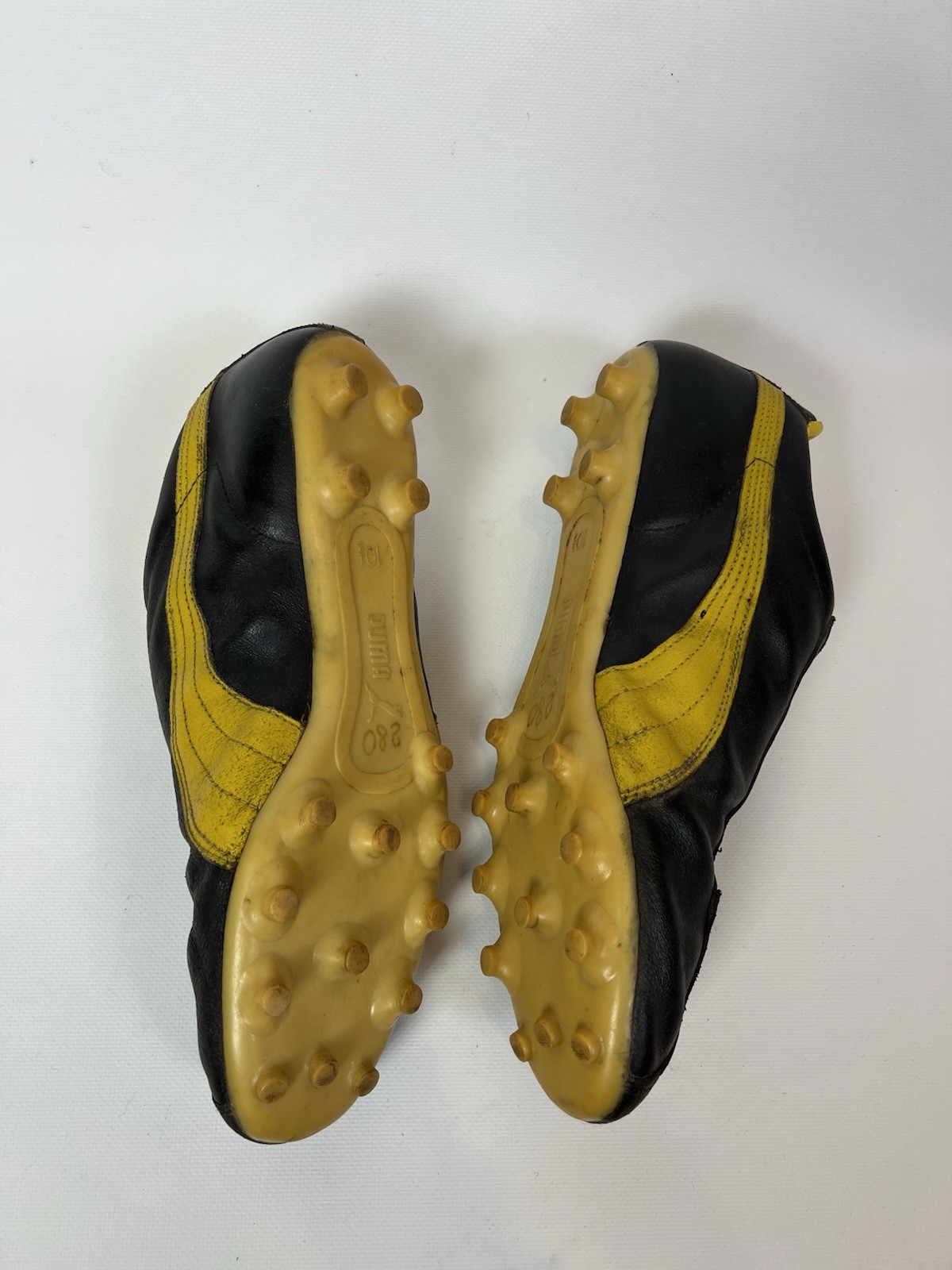 Vintage PUMA BORUSSIA Soccer Futbol Cleats Black Yellow