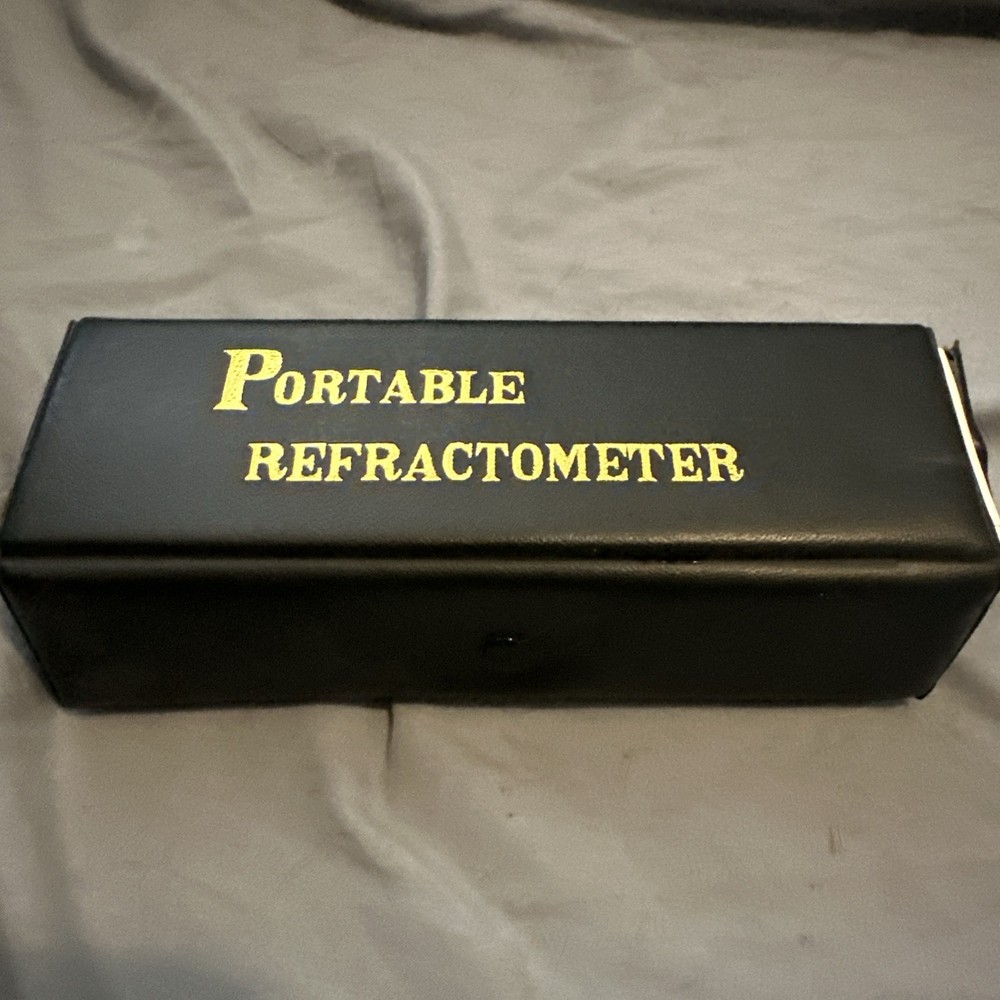 Link Hand Held Brix Portable Refractormeter. Case Has Some Damage See Pictures