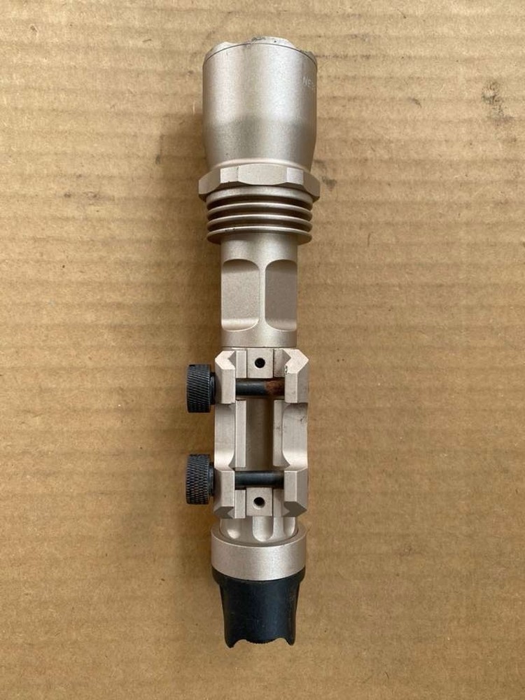 Night Evolution M961 Tactical LED Weapon Light no with batteries