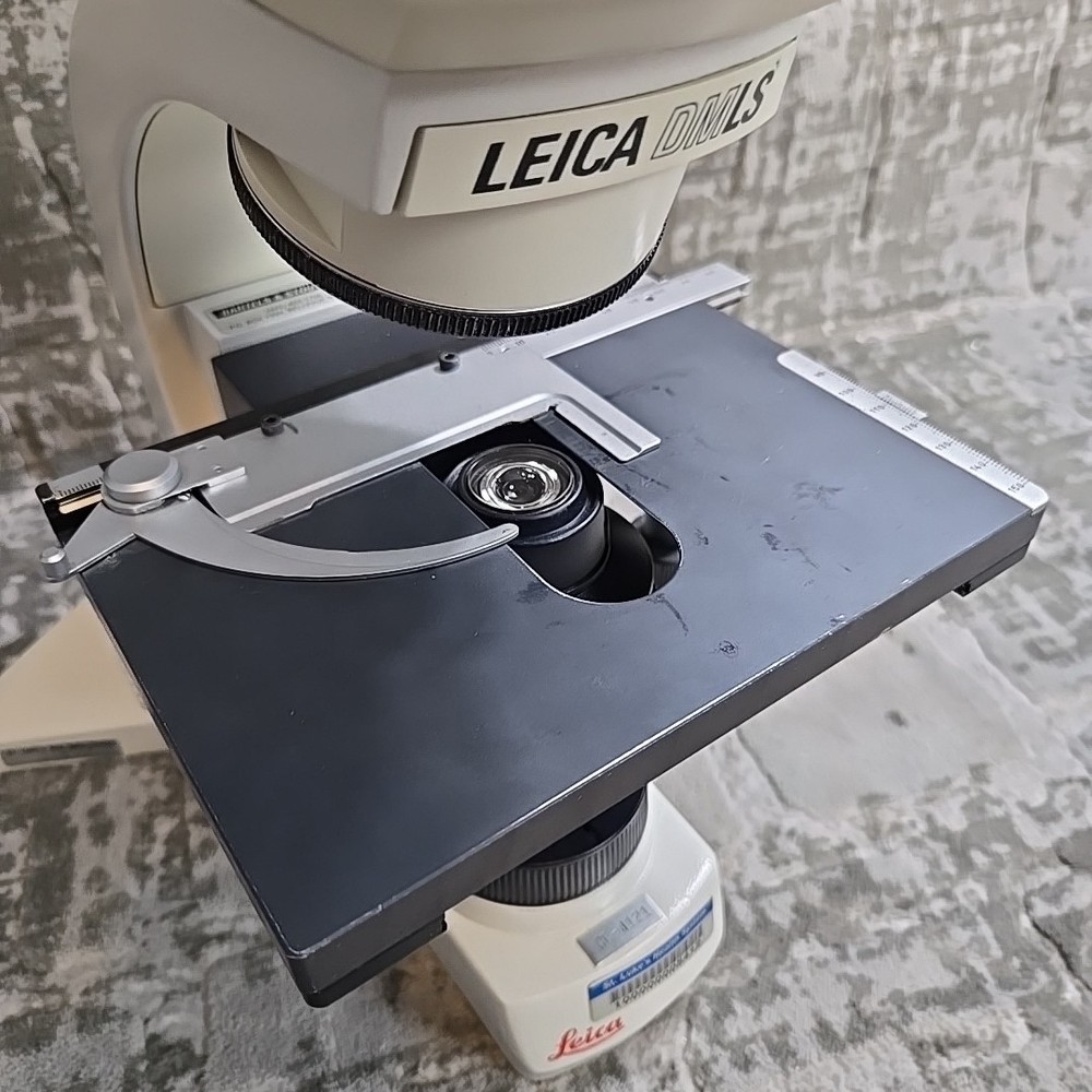 LEICA DMLS Binocular Microscope 020-518.000
