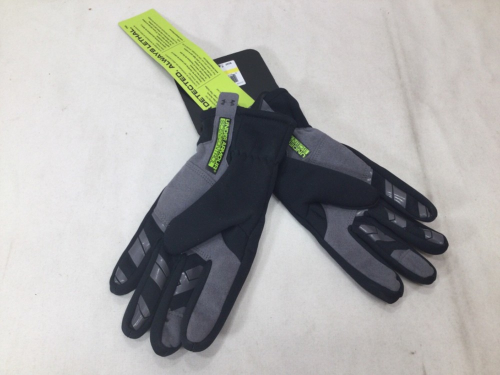 NEW Under Armour Scent Control Basic BLACK Gloves Medium Lightweight Winter