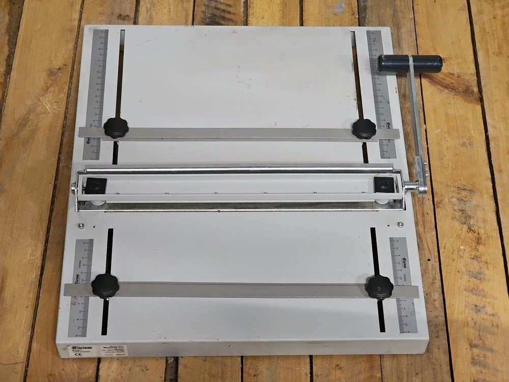 Fastbind C400 Manual Creaser Missing Part Working Order , Used