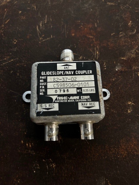 GLIDE SLOPE / NAV P/N 82-37-02