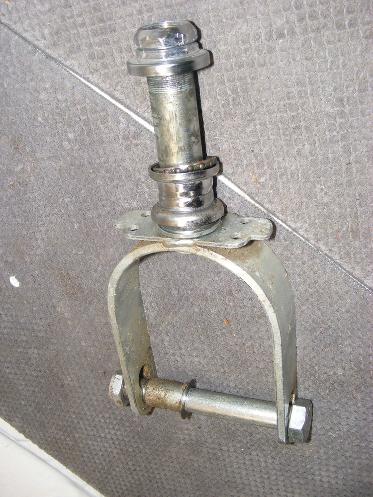 RASCAL 245 MOBILITY SCOOTER GENUINE REPLACEMENT FRONT FORK W/BOLT**FREE SHIP