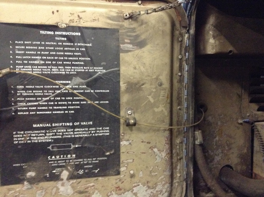 Freightliner FLT Left/Driver Sleeper Door - Used
