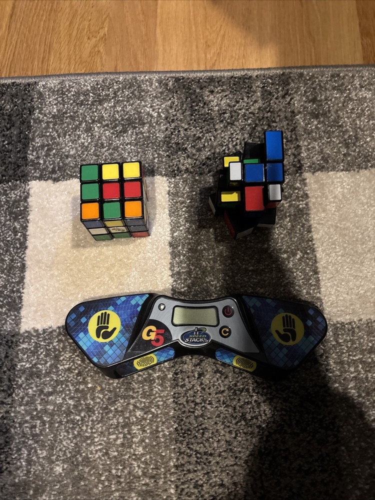 Rubik's Cube Set W/ Timer And Special Cube (Bundle)