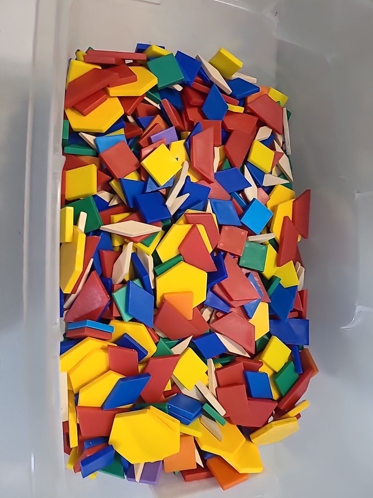 Geometric Shapes Flat Educational Building Plastic/Wood Pattern Blocks lot 12#