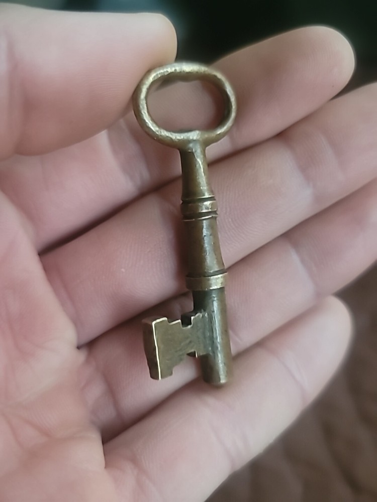Awesome Old Solid Brass Skeleton Key ☆ Antique Metal Key!
