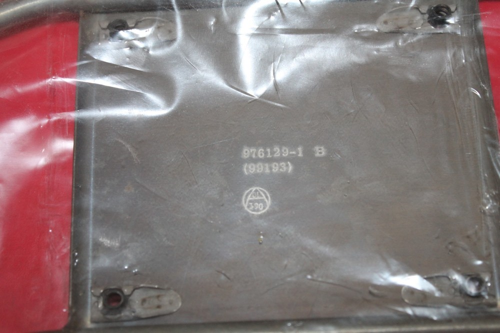 Igniter Box Support Assy 976129-1