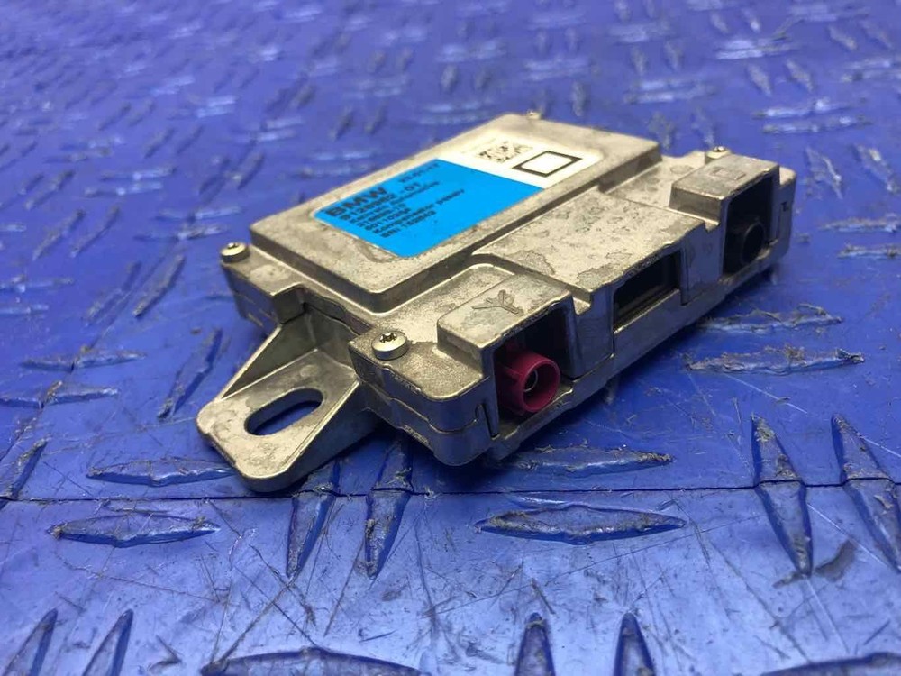 2017 - 2019 BMW 740E G12 WIRELESS CHARING COMPENSATOR CONTROL MODULE 84109128982