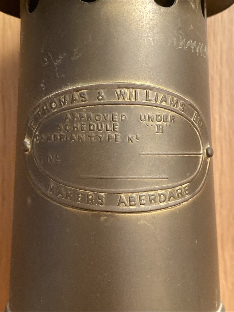 Miners Lamp E Thomas & Williams Ltd - Makers Aberdare - Cambrian Type No - Blank