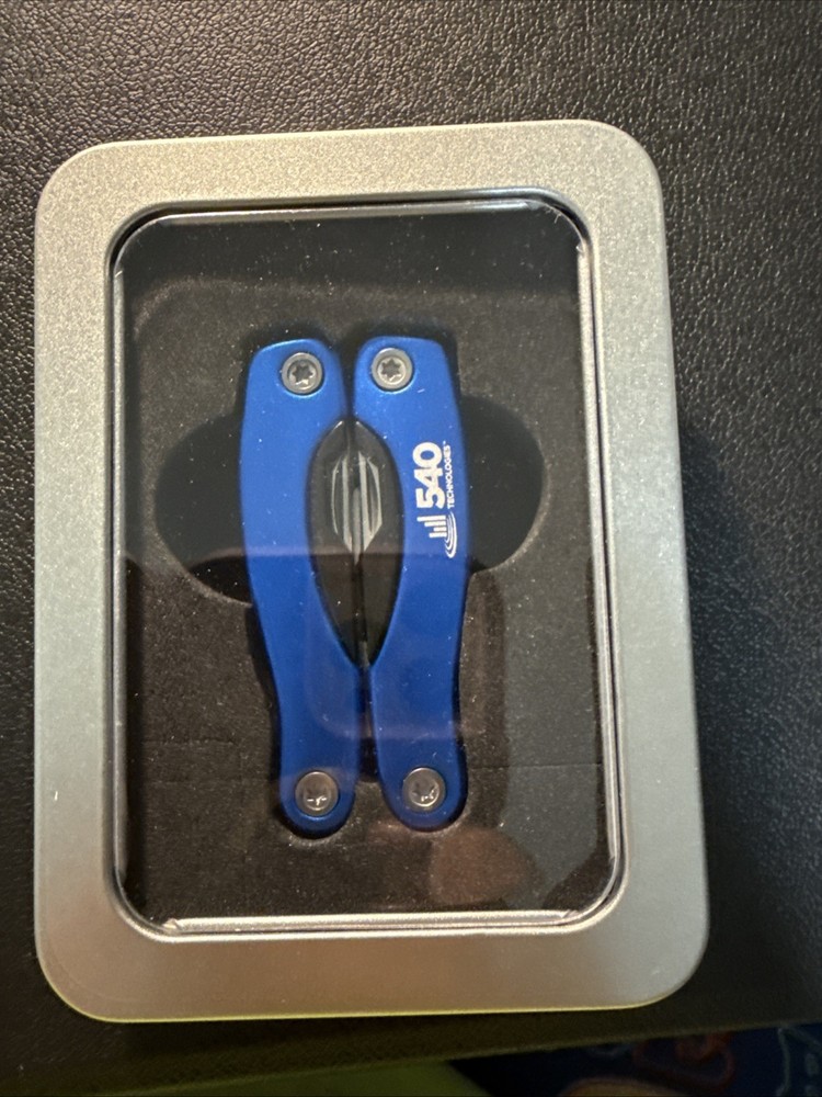 Blue Multitool