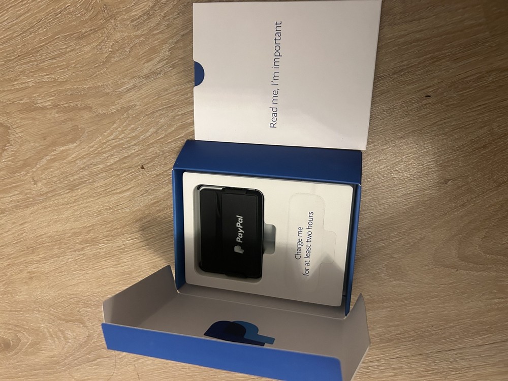 NEW PayPal HERE Chip/Debit Card Reader / Card Scanner NEVER USED