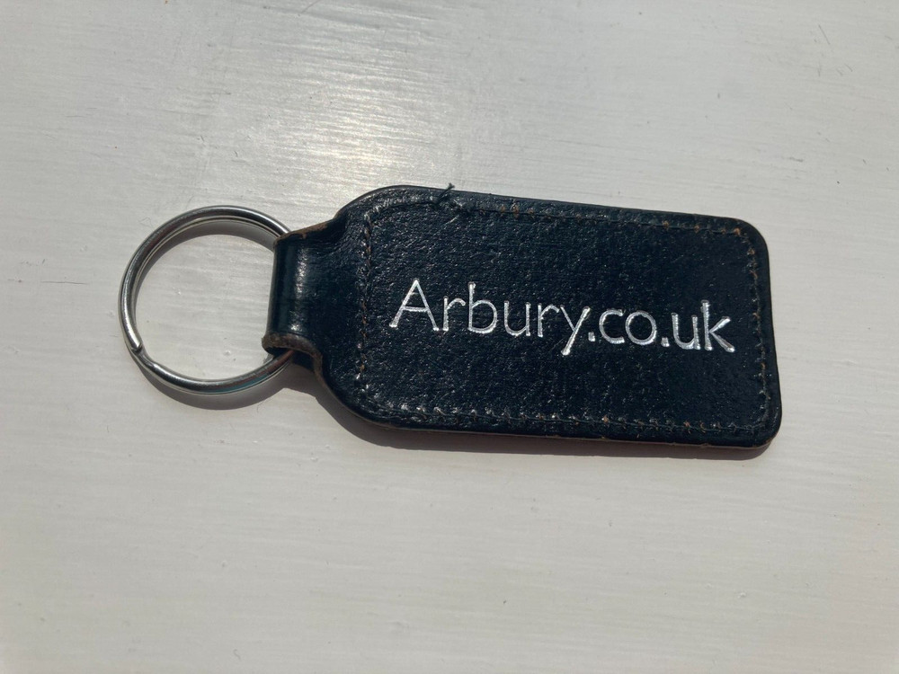 BLACK LEATHER KEYRING