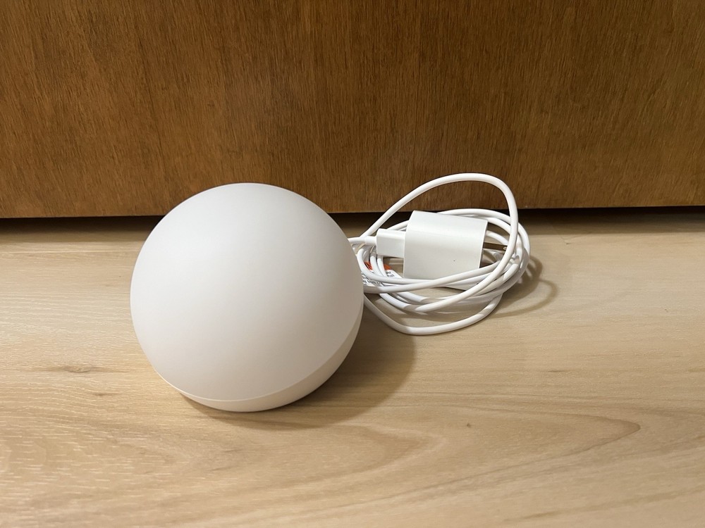 Amazon Echo Glow Multi-color Smart Lamp White S7RN5S Night Light