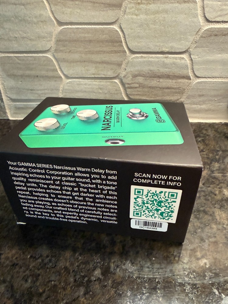 GAMMA Narcissus Warm Delay Effects Pedal