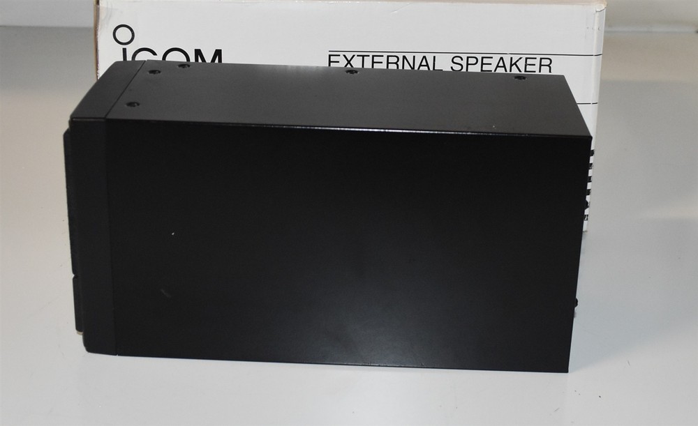 ICOM SP-23 DELUXE SPEAKER!!