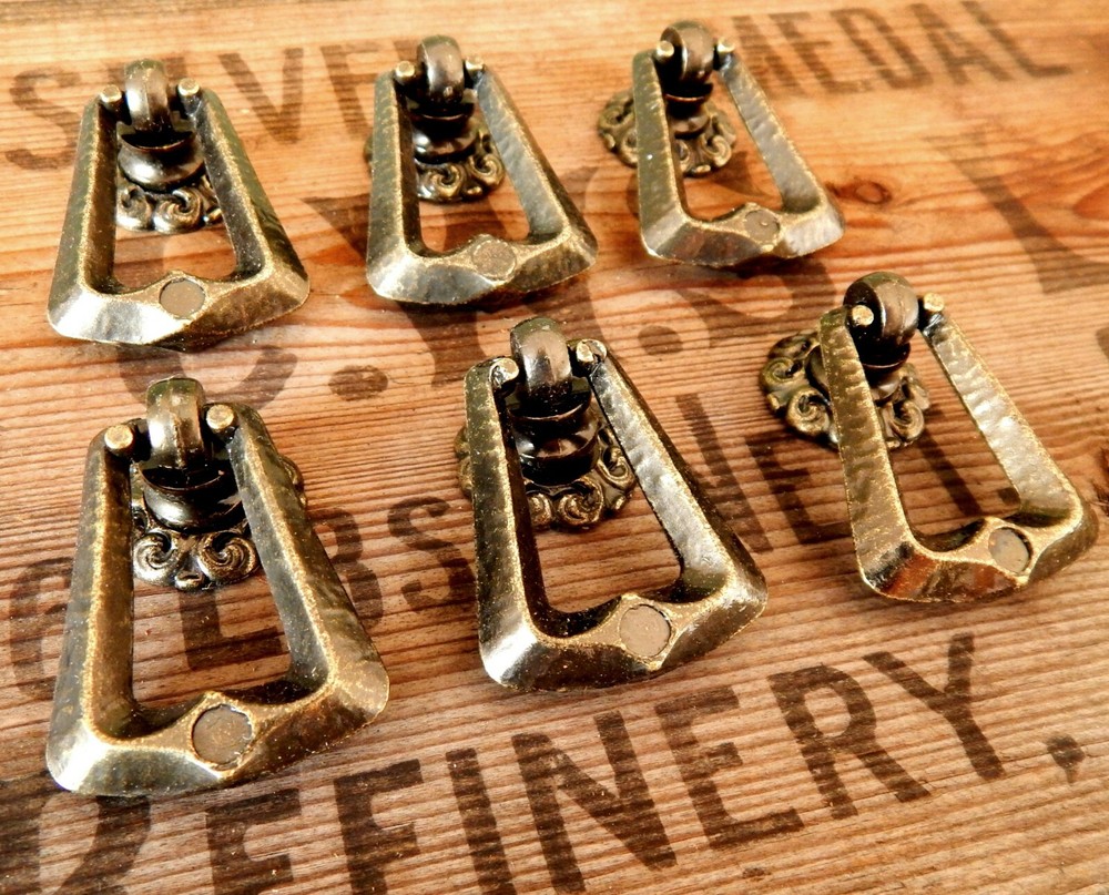 Vintage Set 6 x Antique Brass Style Drawer Pulls Drop Handles Knobs H3