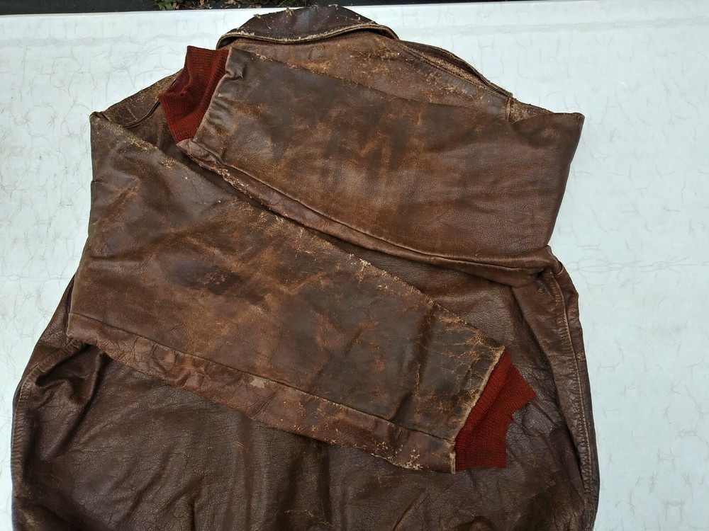 WWII Original A-2 Flight Jacket Very Rare Size 50 Bugs Bunny Patch