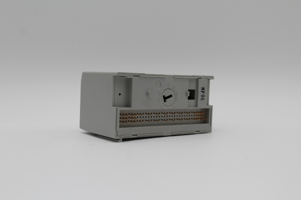 Allen-Bradley 1794-OA8 Flex I/O Output Module