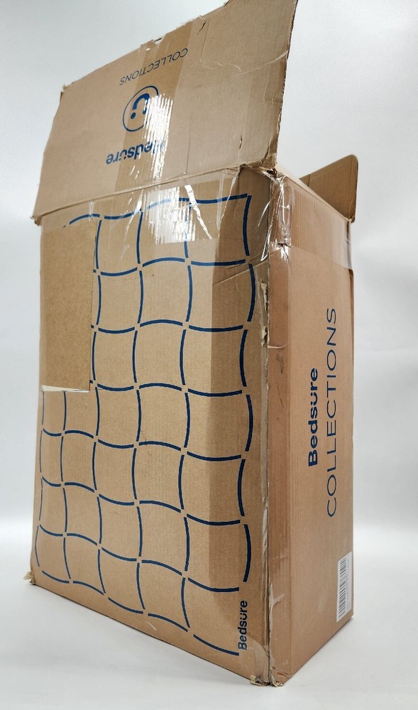 Bedsure Bed in A Bag Solid Pintuck D2 88x88 Full/Queen Comforter- Red