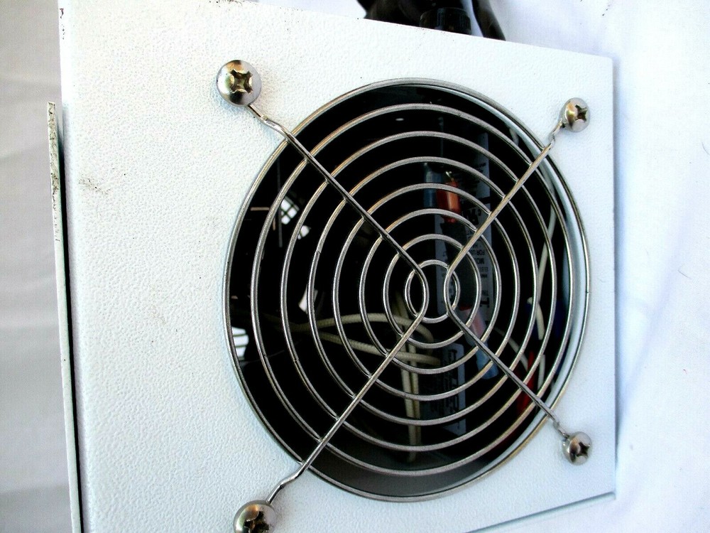 FIBER OPTIC LIGHT SOURCE..MODEL #LSIN-072-2..ILLUMINATOR