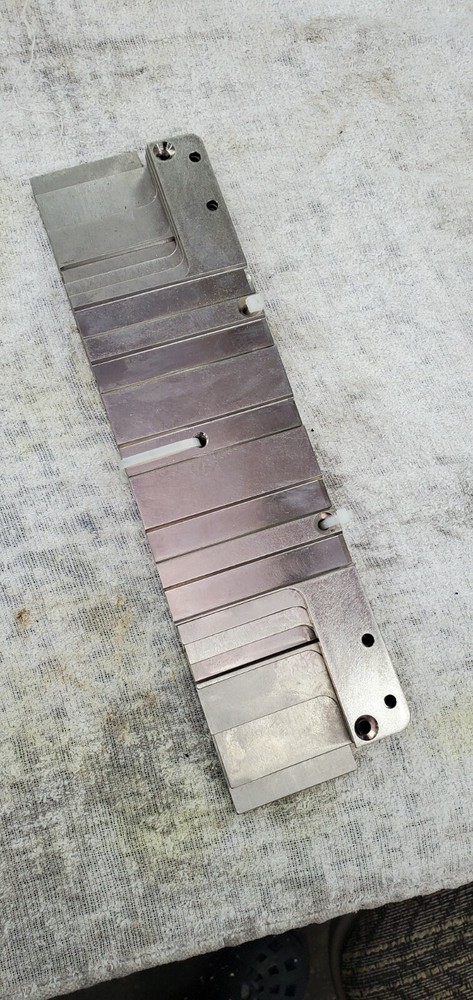 Pitney BOWES, Bluecrest FLOWMASTER vacuum plates