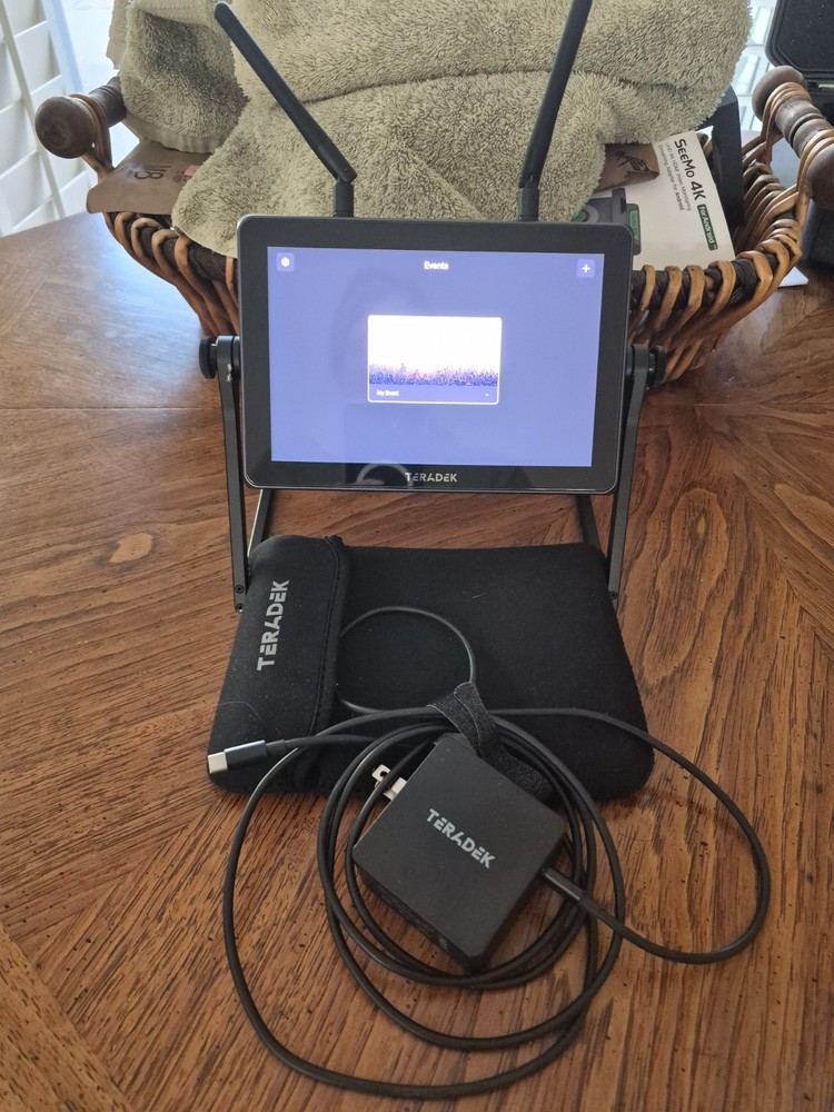 Teradek Touchscreen Video Encoder Console Wi-Fi HDMI USB SD Card