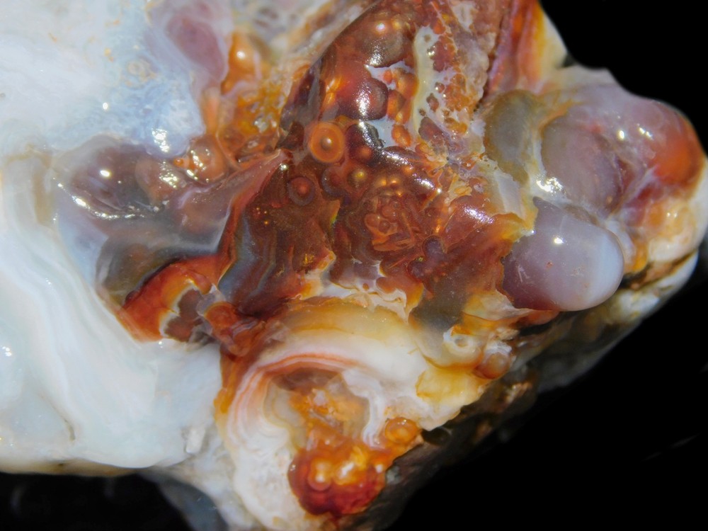 botryoidal Aguascalientes Fire Agate lapidary cabbing rough chunk Mexico 42 gram