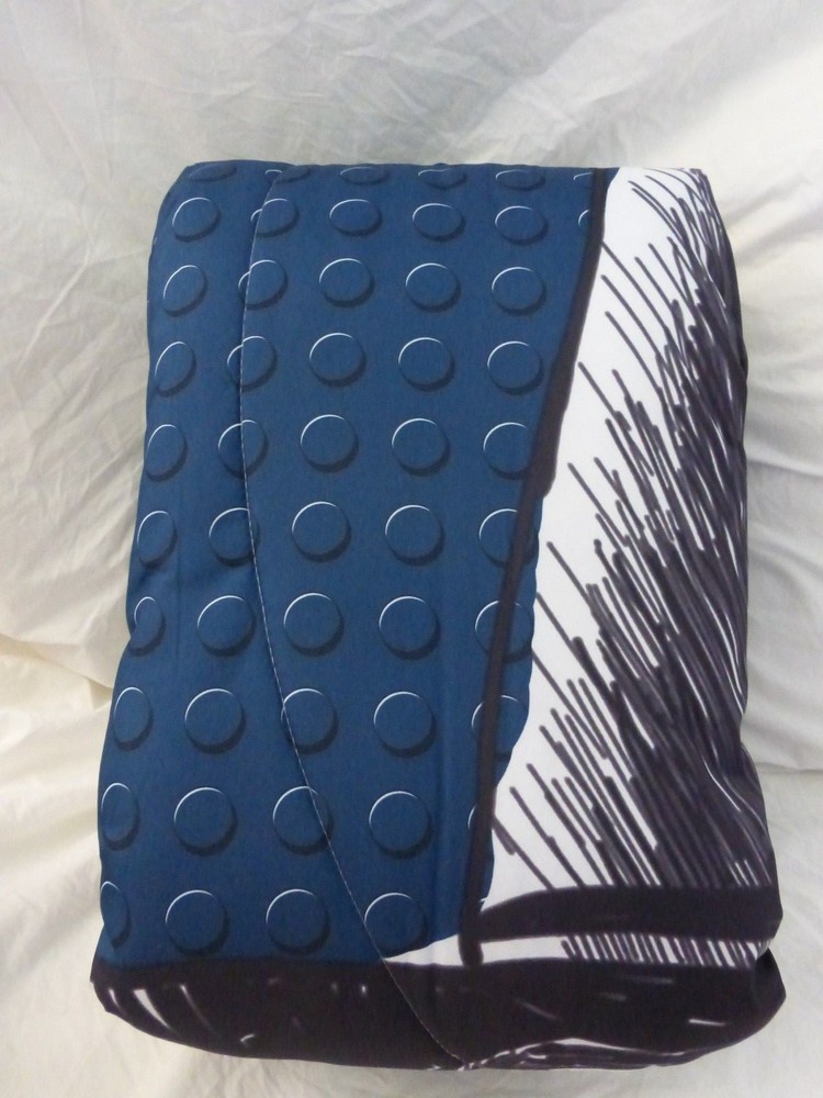 2 pc Batman Full Microfiber Comforter & Decorative Pillow NIP