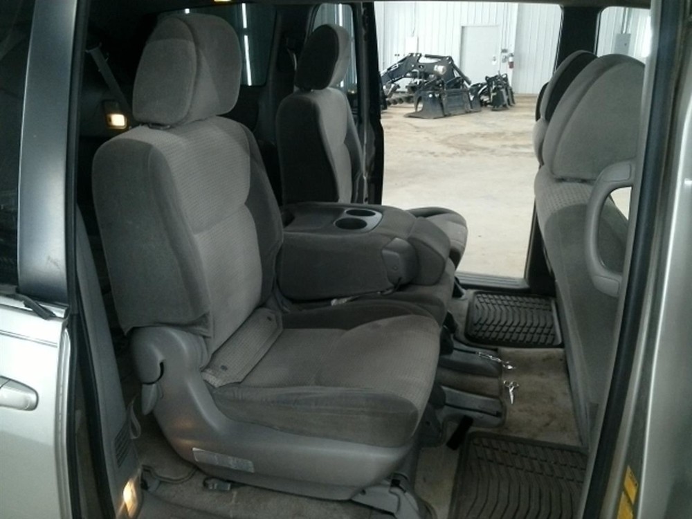 SIENNA 2010 Keys/Latches/Locks 104972369