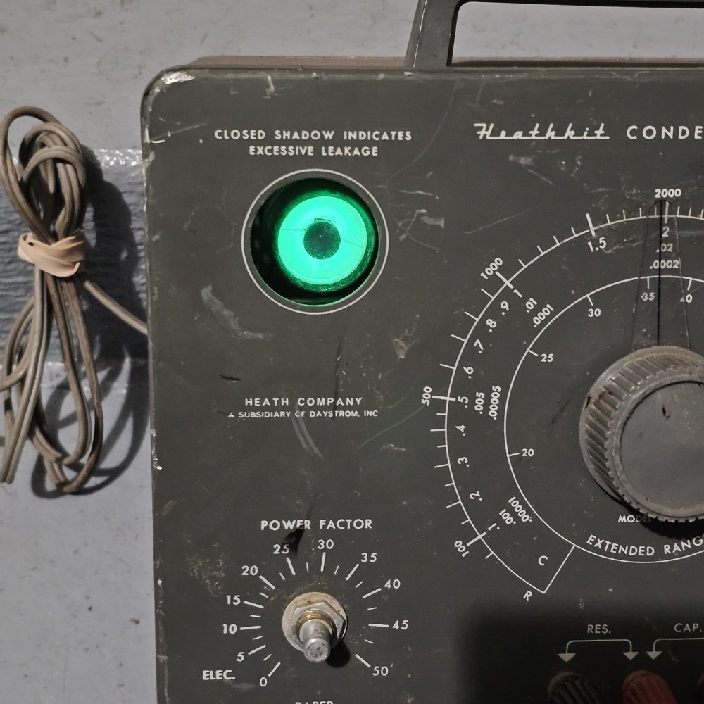 Heathkit Condenser Checker C-3 (Capacitor and Resistor Tester) - Powers On