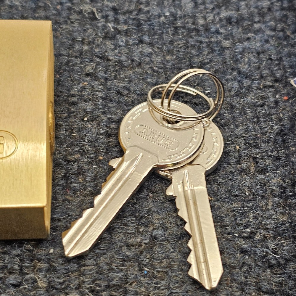 ABUS 3TMV1: 82/90 Monoblock Brass Shutter Padlock Keyed Alike Rectangle, Yellow