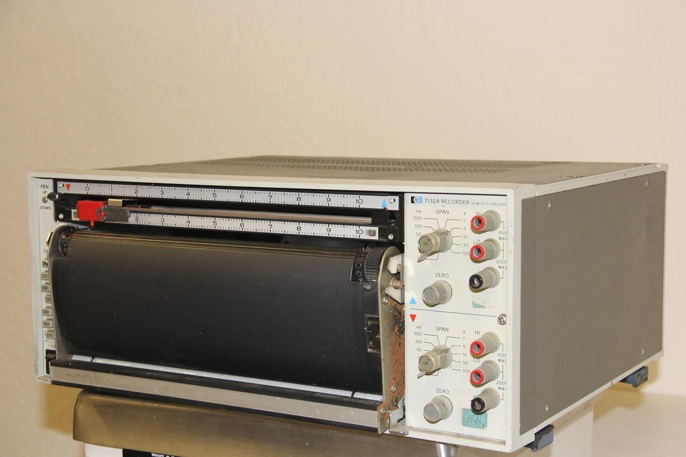 HP HEWLETT PACKARD 7132A Chart Recorder