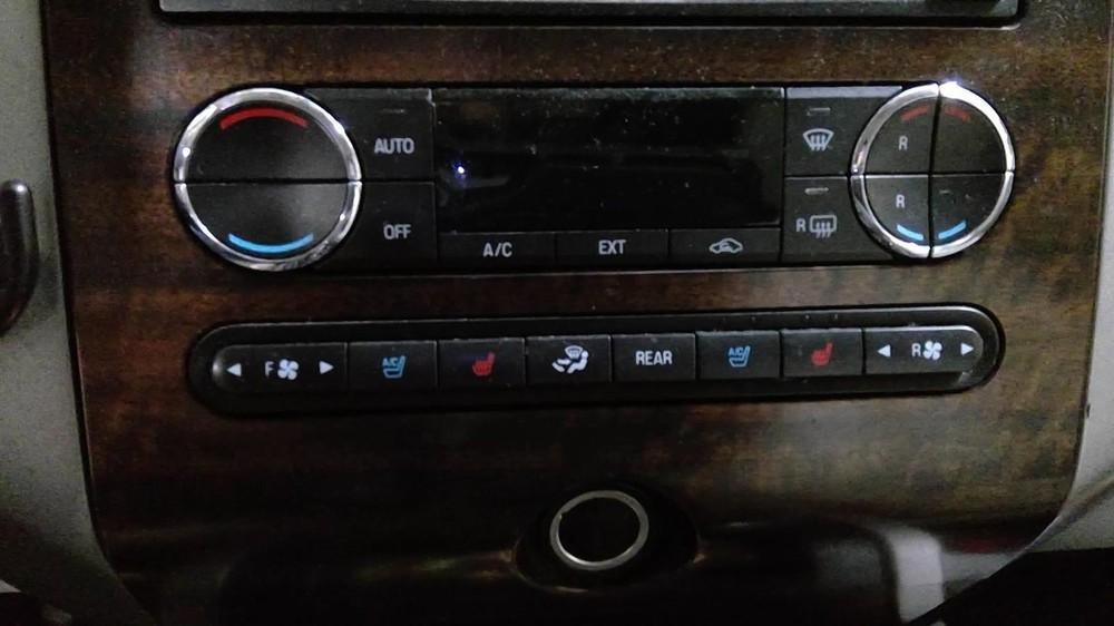 Temperature Control Front Dash Main Control Fits 07-11 EXPEDITION 1029592