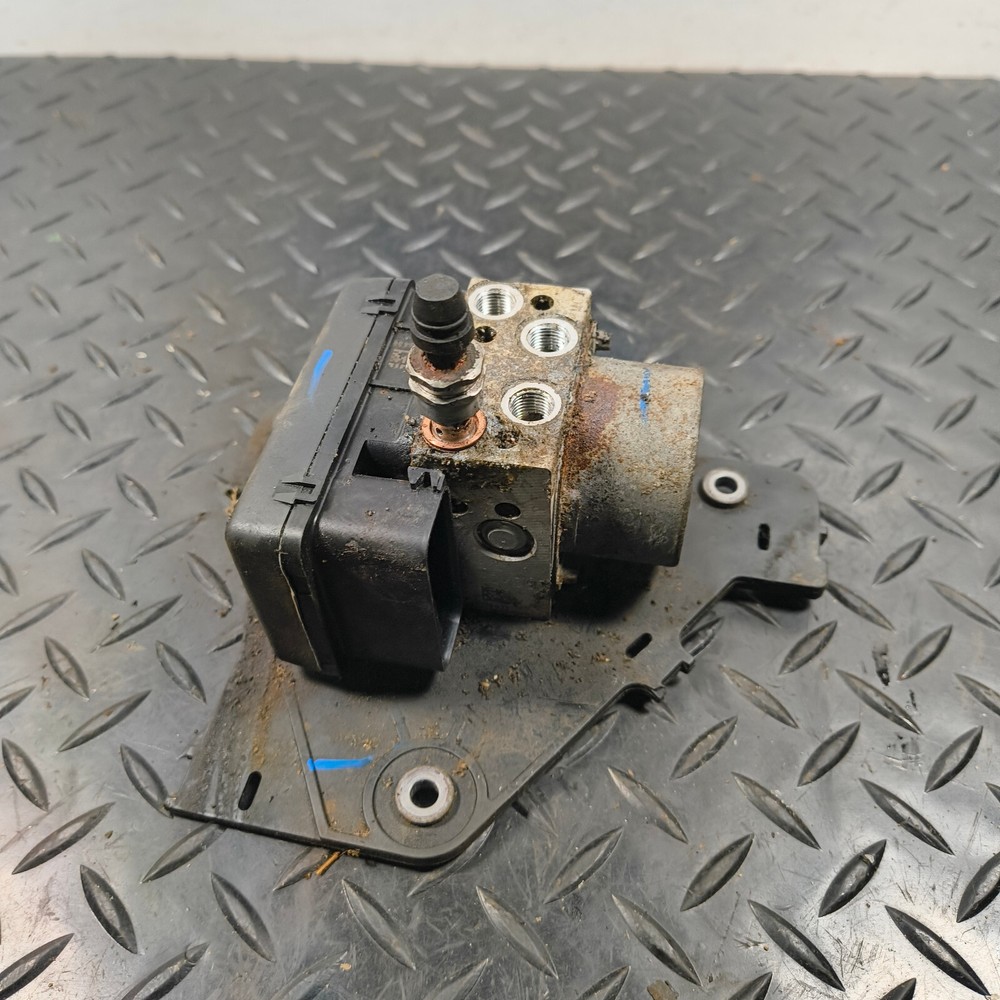 BMW C EVOLUTION ABS module pump 2015