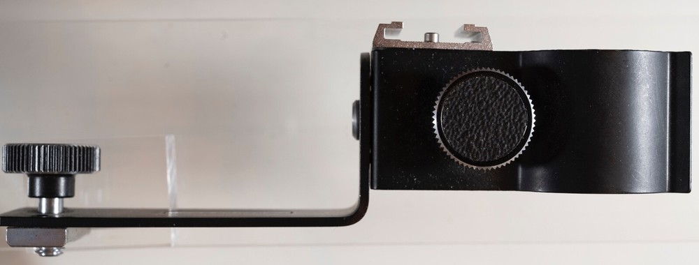 Hasselblad flash gun bracket 45039