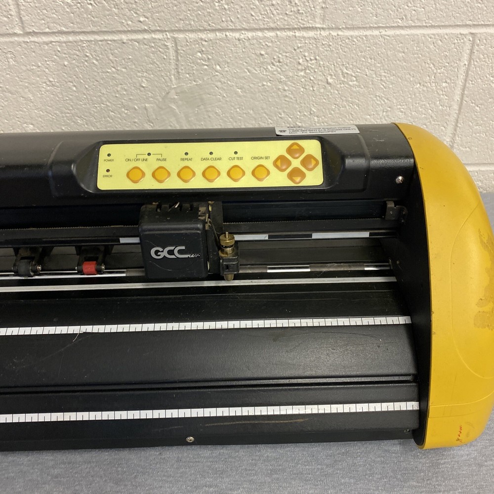 GCC Expert II 24" Vinyl Cutter Plotter Machine