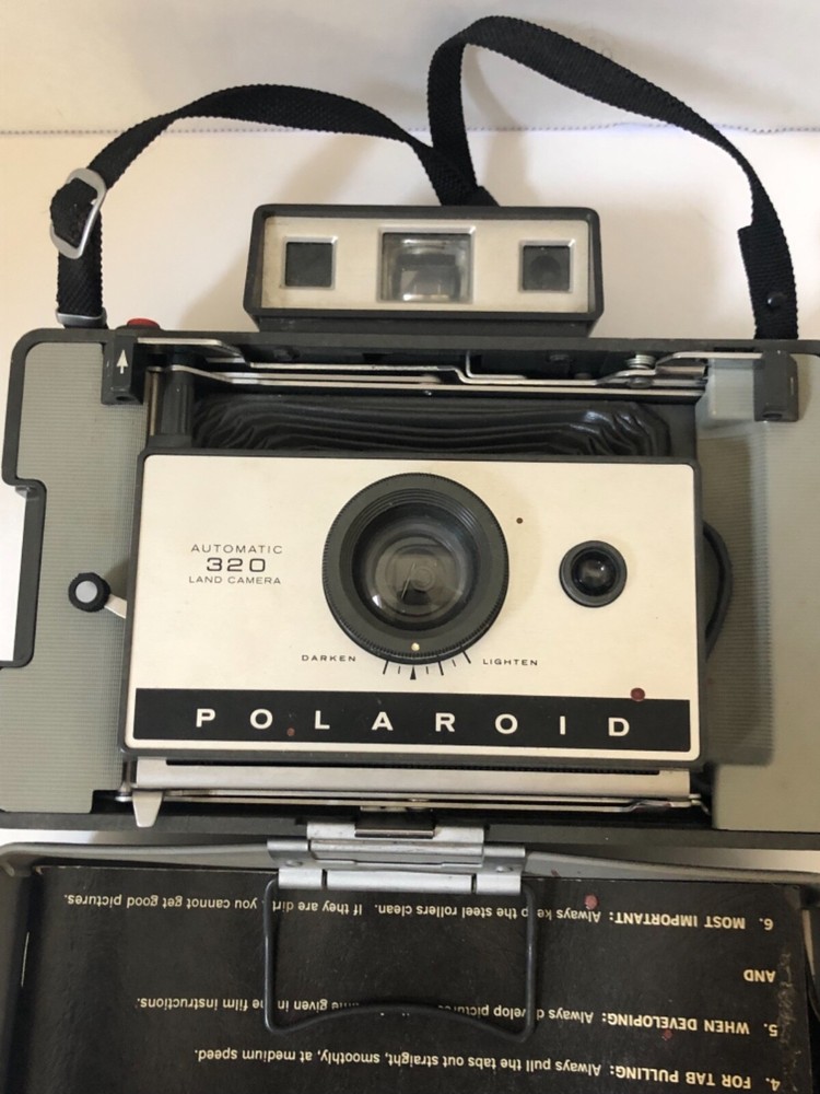 Vintage Polaroid 320 Land Camera Untested