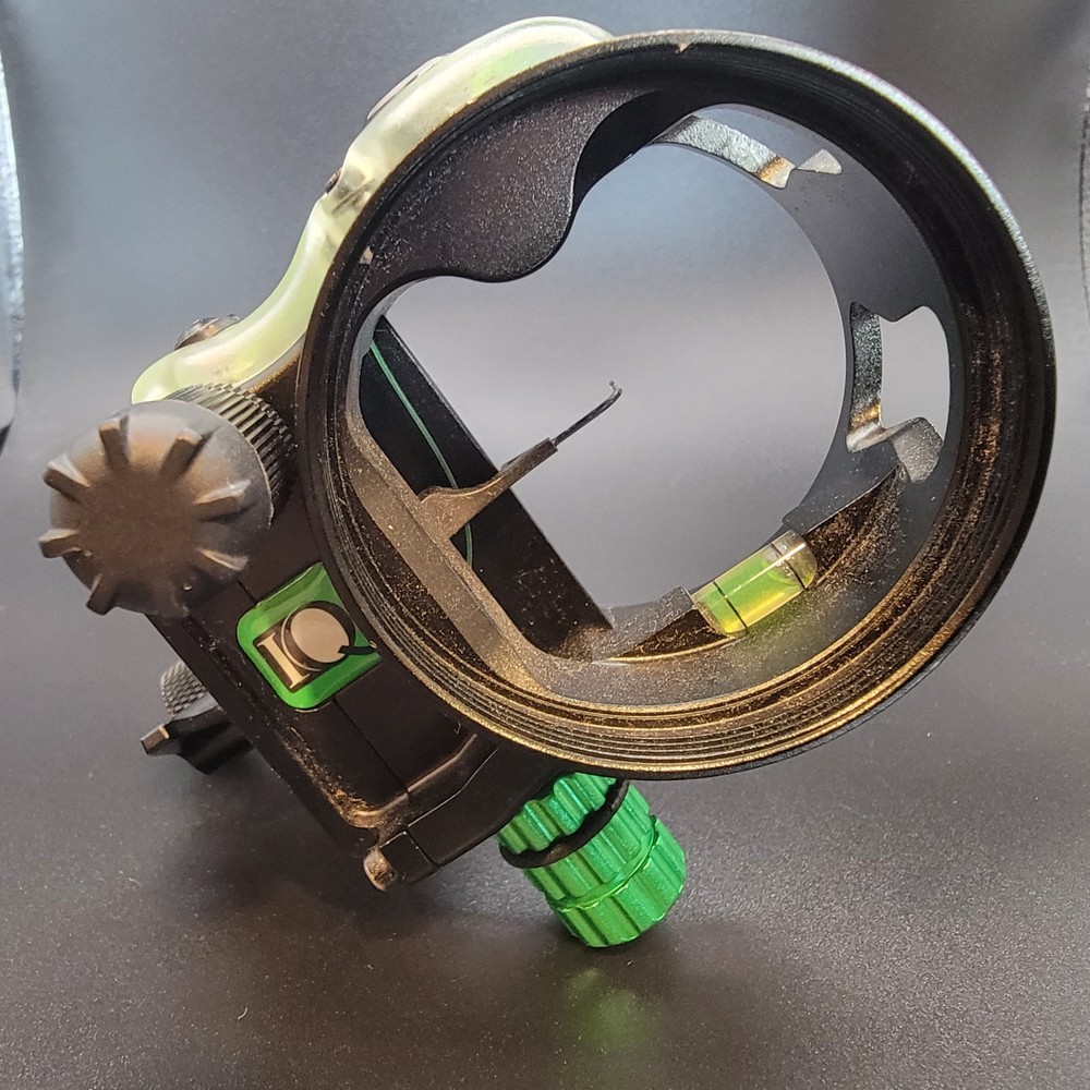 IQ Bowsight Pro One Archery Bow Sight with Single Pin