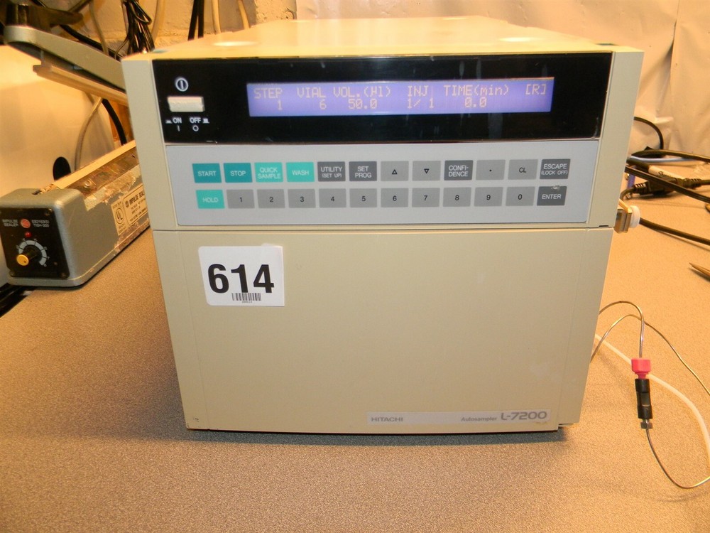 Hitachi Autosampler L-7200 (810-0201)
