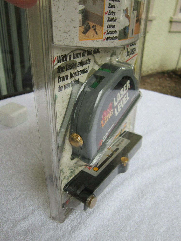 Performance Tool - Quik Line Laser Level - (Part # W5739)