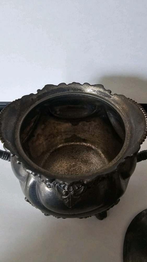 19th Century E.G. Webster & Son Silverplate sugar bowl