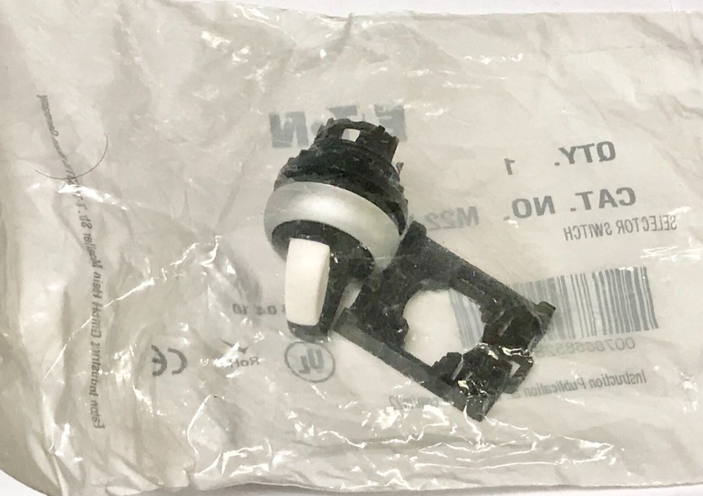 EATON M22 WRK3 Selector Switch 3 Position Maintained M22-WRK3
