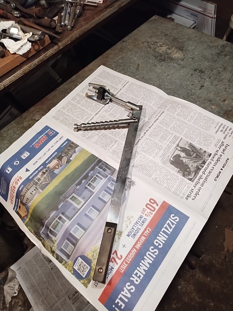 Vintage A T Hansord Co Valve Jack Puller Mechanic Tool